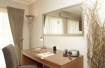 Ringwood Royale Apartment Hotel - Coogee Beach Accommodation 3
