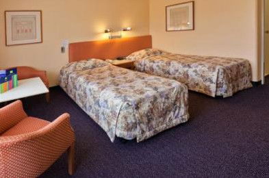 Country Comfort Tamworth Towers - Coogee Beach Accommodation 0
