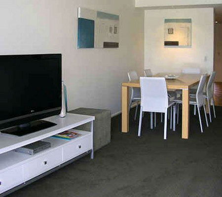 Sunrise Cove Holiday Apartments - Coogee Beach Accommodation 2