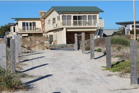 Seavista Holiday Units - Coogee Beach Accommodation 0