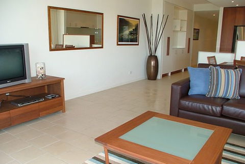 Space Holiday Apartments - Coogee Beach Accommodation 1