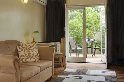 The Peninsula - Coogee Beach Accommodation 3