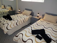 Crown Apartments Merimbula - Coogee Beach Accommodation 4