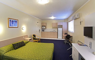Airport Motel - Coogee Beach Accommodation 7