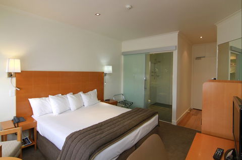 Quality Hotel Gateway Devonport - Coogee Beach Accommodation 1