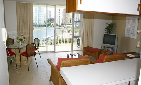 River Park Towers - Coogee Beach Accommodation 3