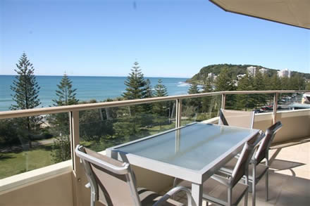 Wyuna Beachfront Apartments - Coogee Beach Accommodation 5
