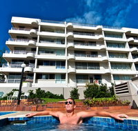 SURFERS CHALET HOLIDAY APARTMENTS - Coogee Beach Accommodation