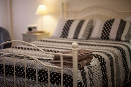 Millies Guesthouse & Serviced Apartments - Coogee Beach Accommodation 4