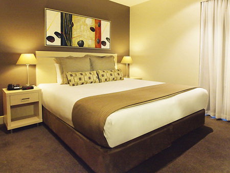 Oaks Plaza Pier - Coogee Beach Accommodation 3