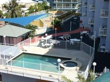 Cullen Bay Serviced Apartments - Coogee Beach Accommodation 0