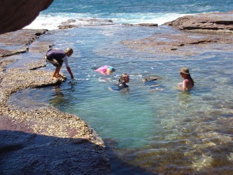 Kalbarri Accommodation Service - Coogee Beach Accommodation 4