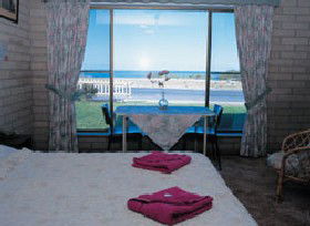 The Anchorage Holiday Units - Coogee Beach Accommodation 0