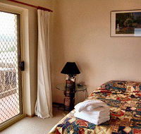 Esplanade Apartments - Coogee Beach Accommodation