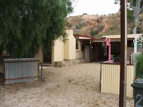 James Well SA Coogee Beach Accommodation