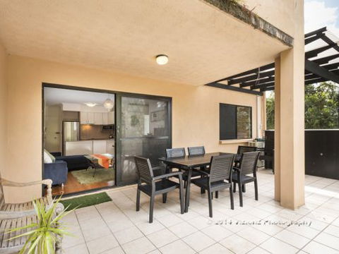 Short Stay Network - Coogee Beach Accommodation 7