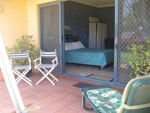 Windsurfer Beach Chalets - Coogee Beach Accommodation 3