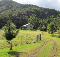 Eighteen Mile Cottage and Homestead - Coogee Beach Accommodation