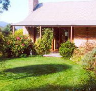 Canowindra Cottage - Coogee Beach Accommodation