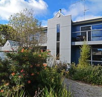 Barrakee Beach House - Coogee Beach Accommodation