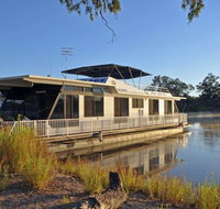 Houseboat Heaven - Coogee Beach Accommodation