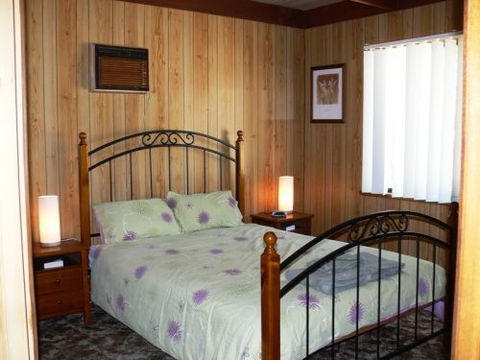 The Ripley Family Holiday Retreat - Coogee Beach Accommodation 3