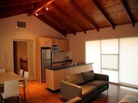 Ethelton SA Coogee Beach Accommodation