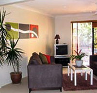 Beachside Apartments - Coogee Beach Accommodation