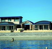 Baird Bay Ocean Eco Apartments - Coogee Beach Accommodation