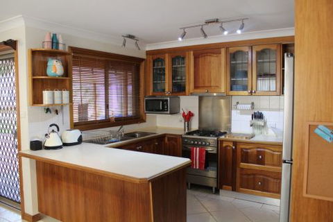 Tomakin Beach House - Coogee Beach Accommodation 9