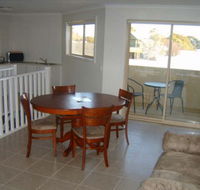 Inverloch Cabins - Coogee Beach Accommodation