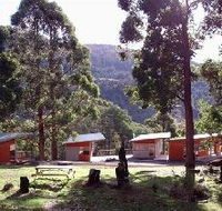 Base Camp Tasmania - Coogee Beach Accommodation