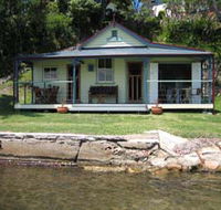 Iona Cottage - Coogee Beach Accommodation