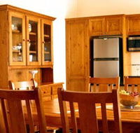 Cottages On Lovedale - Coogee Beach Accommodation