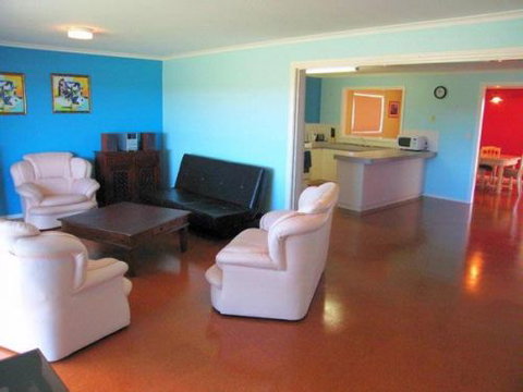 Lancelin Accommodation Service - Coogee Beach Accommodation 1