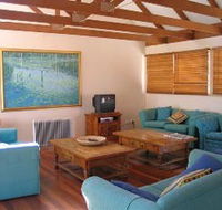 Kent Gardens Holiday House - Coogee Beach Accommodation