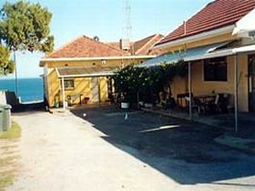 Bay View Holiday Flats - Coogee Beach Accommodation 0