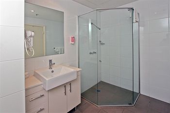 Waldorf Woolloomooloo Waters Serviced Apartments - Coogee Beach Accommodation 3