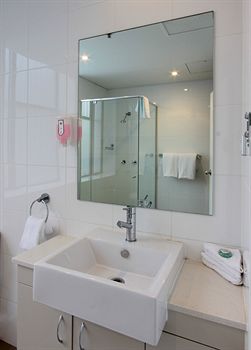 Waldorf Woolloomooloo Waters Serviced Apartments - Coogee Beach Accommodation 8