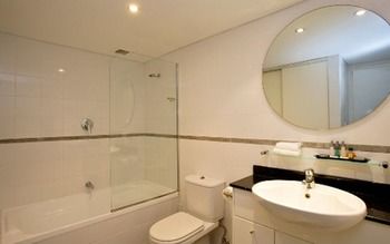 Adina Apartment Hotel Coogee - Coogee Beach Accommodation 1