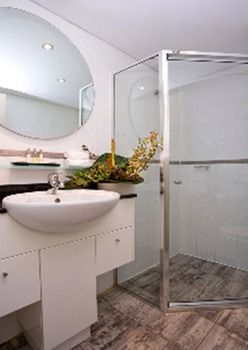 Adina Apartment Hotel Coogee - Coogee Beach Accommodation 2