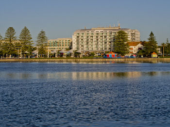 Oaks Waterfront Resort - The Entrance - Coogee Beach Accommodation 12