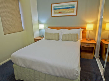 Oaks Waterfront Resort - The Entrance - Coogee Beach Accommodation 26