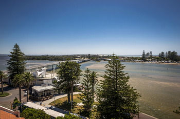 Oaks Waterfront Resort - The Entrance - Coogee Beach Accommodation 40