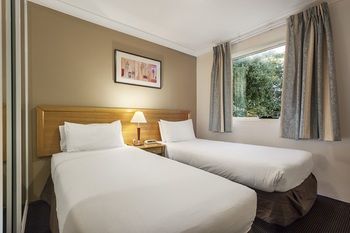 APX Parramatta - Coogee Beach Accommodation 8