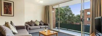 APX Parramatta - Coogee Beach Accommodation 11