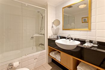 Radisson Hotel & Suites Sydney - Coogee Beach Accommodation 0
