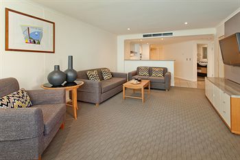 Radisson Hotel & Suites Sydney - Coogee Beach Accommodation 8