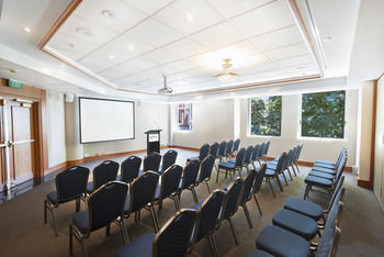 Radisson Hotel & Suites Sydney - Coogee Beach Accommodation 24
