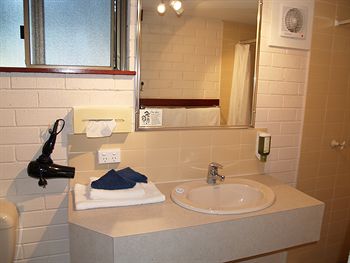 Pigeon House Motor Inn - Coogee Beach Accommodation 10